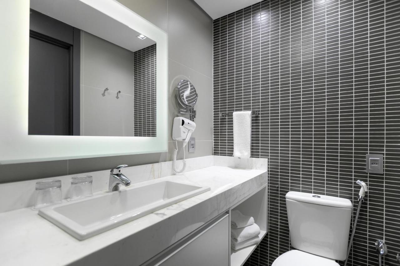 Studio Premium Batel Hsb009 Apartment Curitiba Bagian luar foto